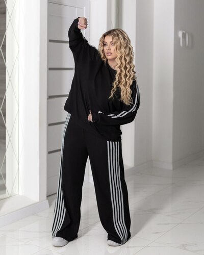 Прогулянковий костюм 126412